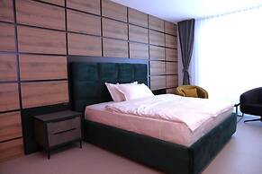 Rhein Suites
