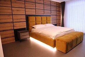 Rhein Suites
