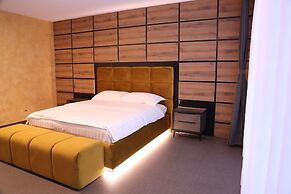 Rhein Suites