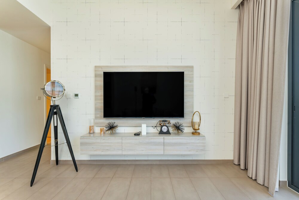 PVH - Executive Residences 2BR