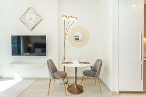 PVH - Azizi Riviera 13 - Modern Studio