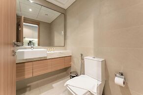 PVH - Azizi Riviera 13 - Modern Studio