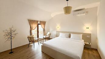 Makadam Hotel