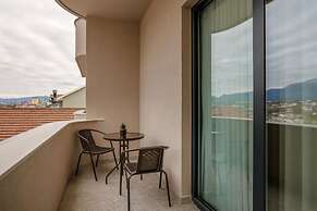 Pusi Hotel
