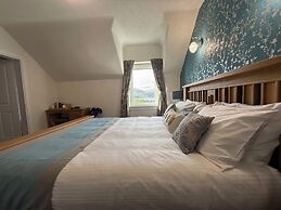 6 Caberfeidh Bed and Breakfast