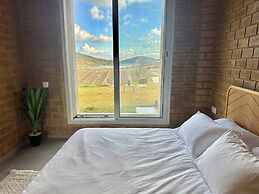 Lake Villa 3 Bedrooms
