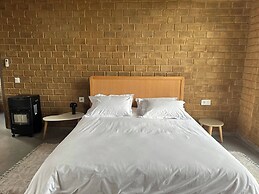 Lake Villa 3 Bedrooms