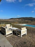 Lake Villa 3 Bedrooms