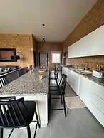 Lake Villa 3 Bedrooms
