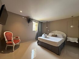 Hotel Suite Santa Rosa
