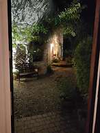 LES TROGLOS DE BEAULIEU