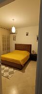 Charming 600sqm Villa With a Large Garden & Pool