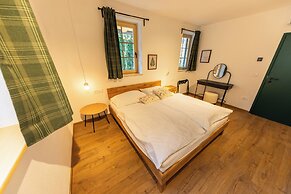 Hotel Old Coach House