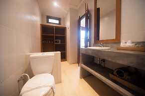 3BR Villa White Rose Central Canggu