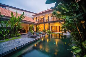 3BR Villa White Rose Central Canggu