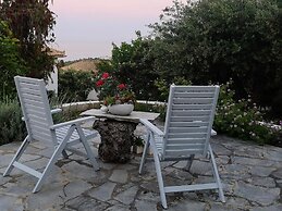 The Iconpainter Estate