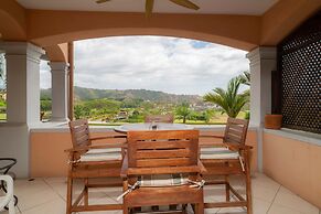 Colina 6C 3 bdr Golf View in Los Suenos