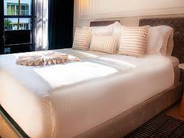 Oliver Luxury Experiences
