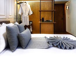 Oliver Luxury Experiences