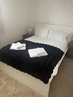Charming 3-bedroom House in Radcliffe, Manchester
