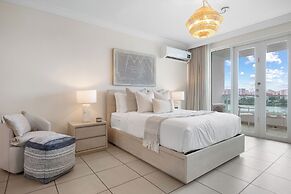 Condado Lagoon - Lux Waterfront Studios