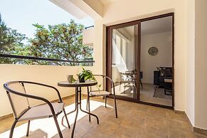 Mia 1-BR Apartment & Balcony in Larnaca