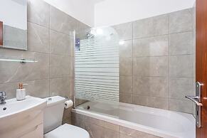 Mia 1-BR Apartment & Balcony in Larnaca
