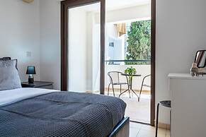 Mia 1-BR Apartment & Balcony in Larnaca