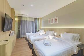 Sakhonburi Cozy Hotel