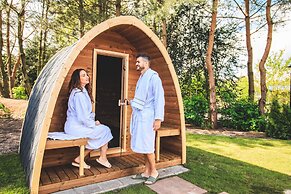 Modern Holiday Home With Infrared Sauna