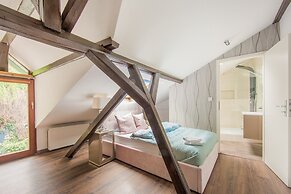 Modern Suite in the Taunus