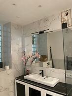 Modern Suite in the Taunus