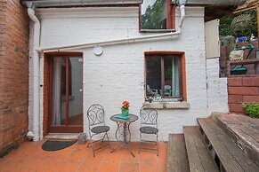 Modern Suite in the Taunus