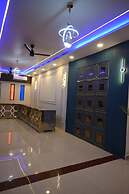 The Royal Dining Restaurant & Motel
