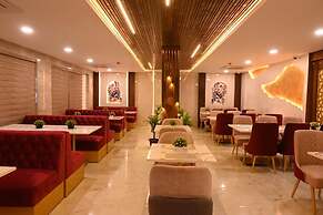 The Royal Dining Restaurant & Motel
