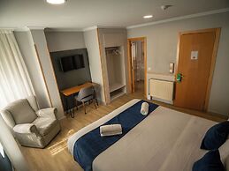 Hotel Aura Brios Lugo
