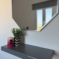 Raeti Fira Residence