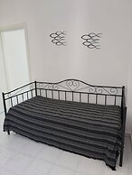 Raeti Fira Residence