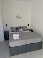 Raeti Fira Residence