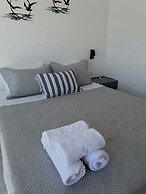 Raeti Fira Residence