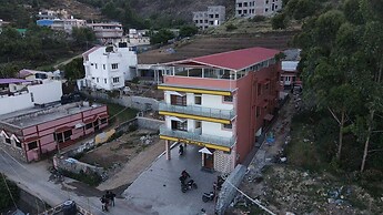 KULIR KODAI INN
