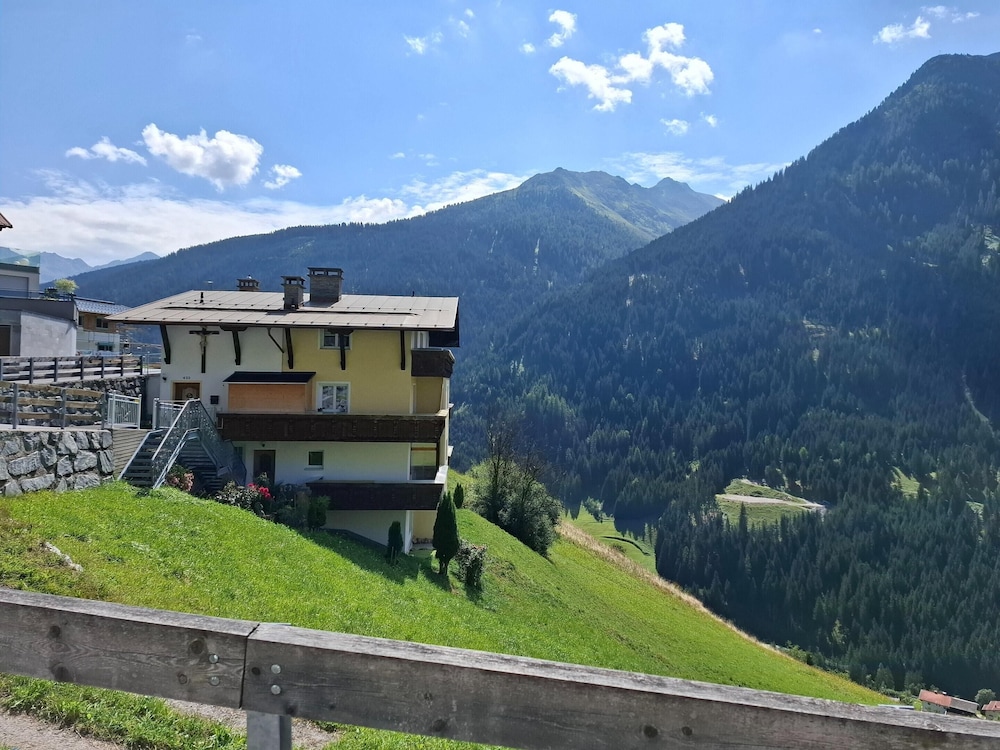 Cozy Apartment With a Beautiful View