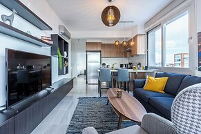 Sunflower 1-BR Apt. & Balcony in Larnaca