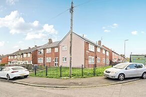 Charming Middleton Apartment Sleeps 2