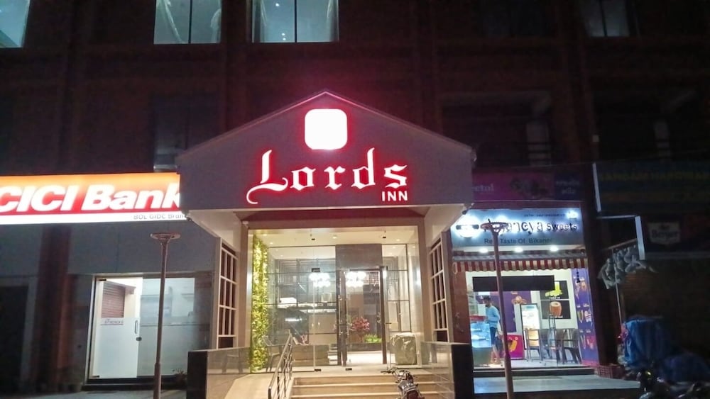 Lords Inn Sanand