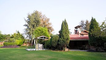 The Mannat Farms