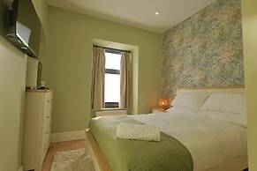 The Tall Trees Hotel