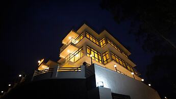 Sunrise Munnar by Maat Hotels
