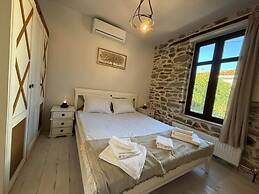 White Stone Apartments With Balcony