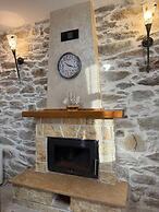 White Stone Apartments - Ground Floor